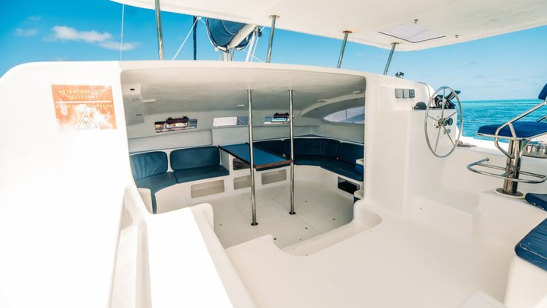 Ile aux Cerfs Catamaran Cruise and Lunch