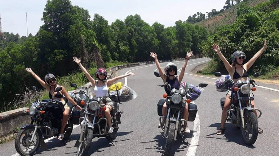 Top Gear with EasyRider Hue to Hoi An or Hoi An to Hue