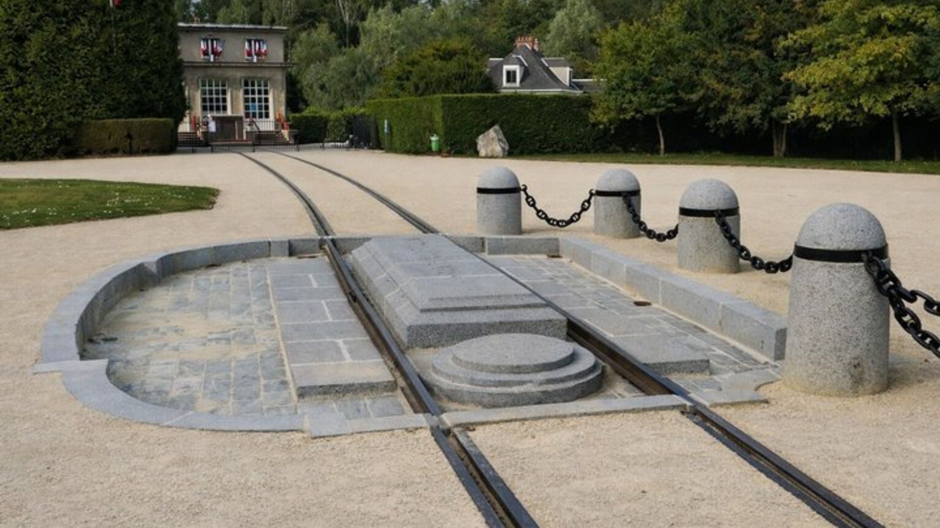 World War I Tour from Paris