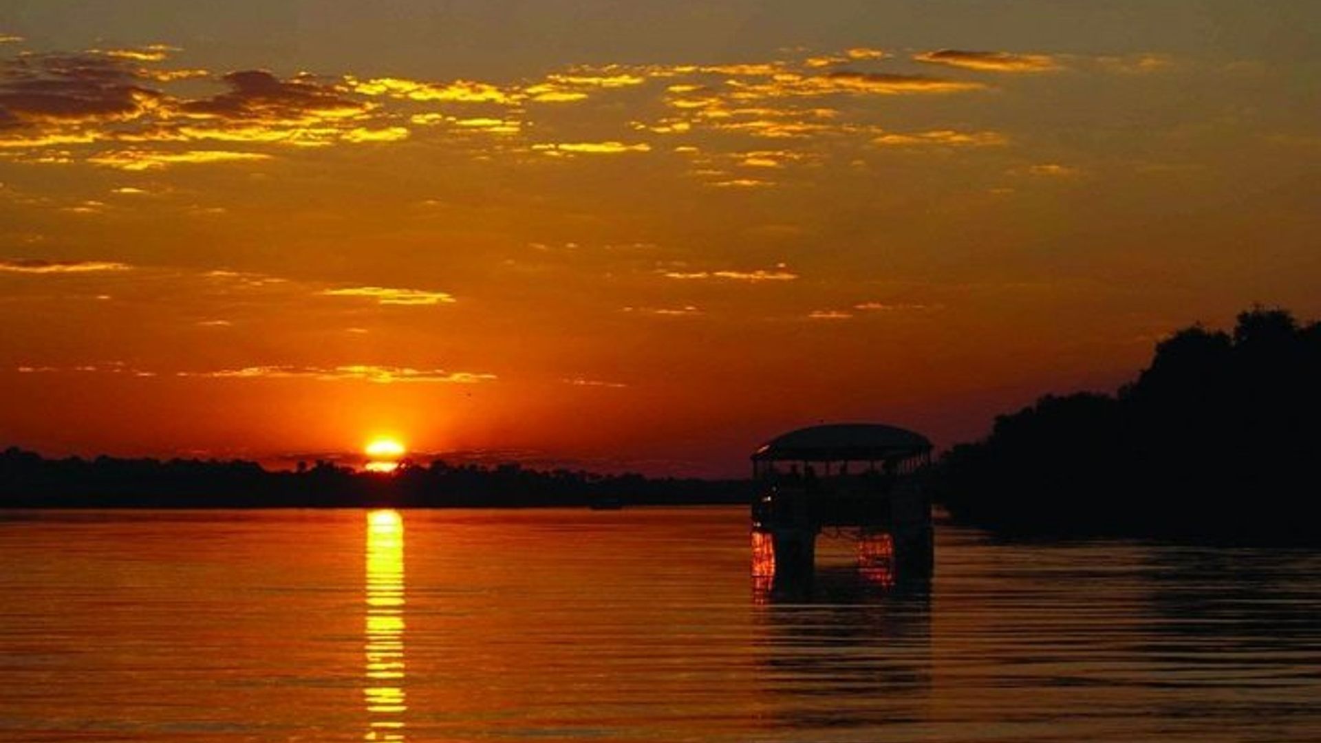 Itsinda rya Victoria Falls Ifunguro Ryiza kuri Zambezi