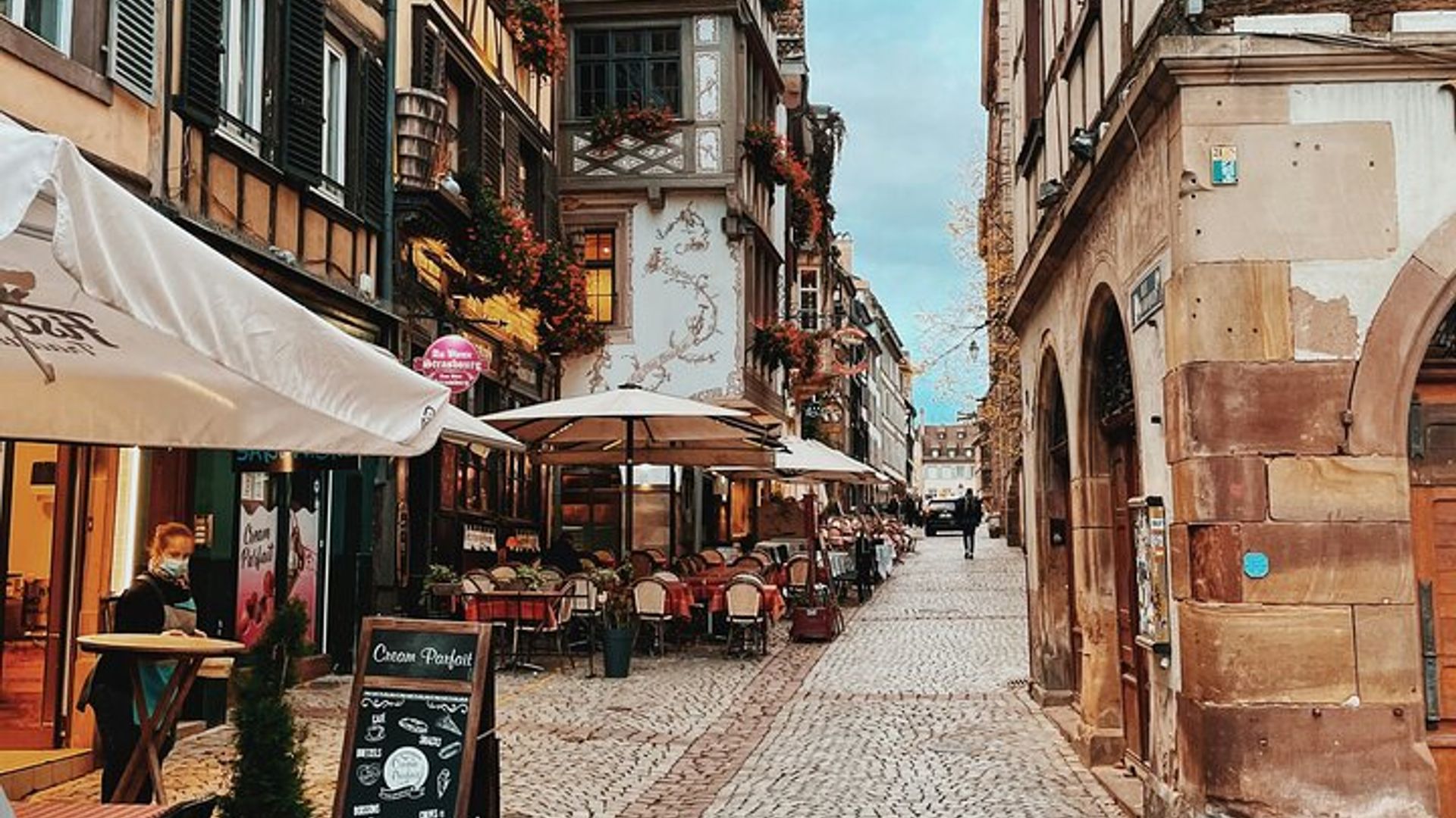 Visite demi-journée petit groupe de Colmar vers château,Riquewihr