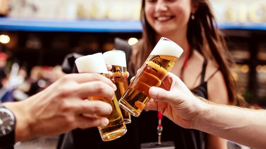 Cologne Guided Group Beer & Culture Tour With 3 Drinks