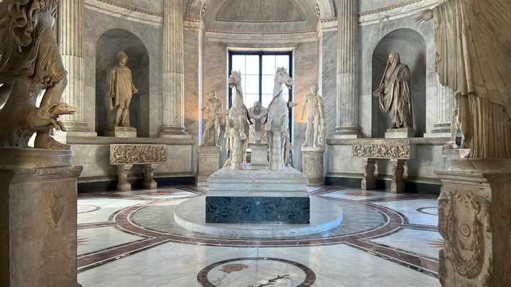Skip the Line: Vatican Museums and Sistine Chapel Small Group Guided Tour