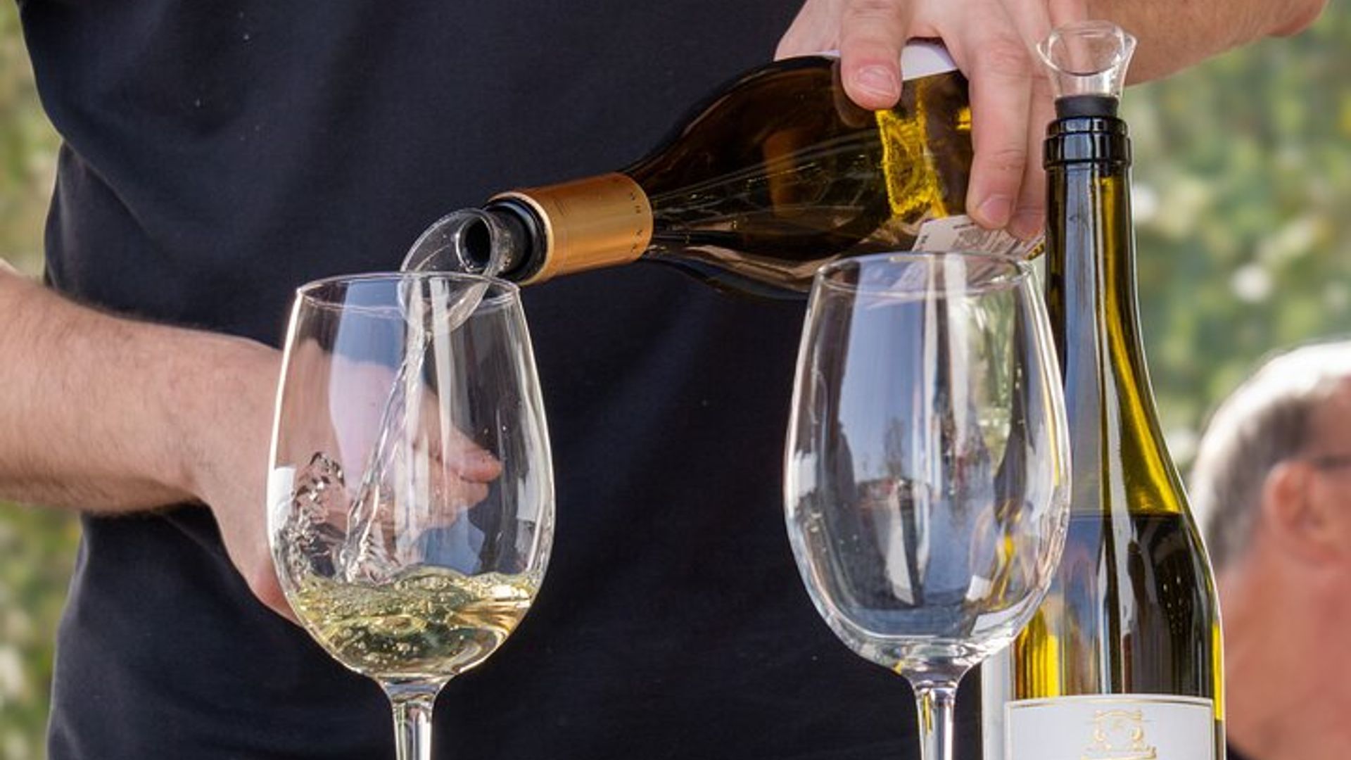 Albufeira Wine Tour: 2 Vineyards, 6 Tastings & Historic Silves