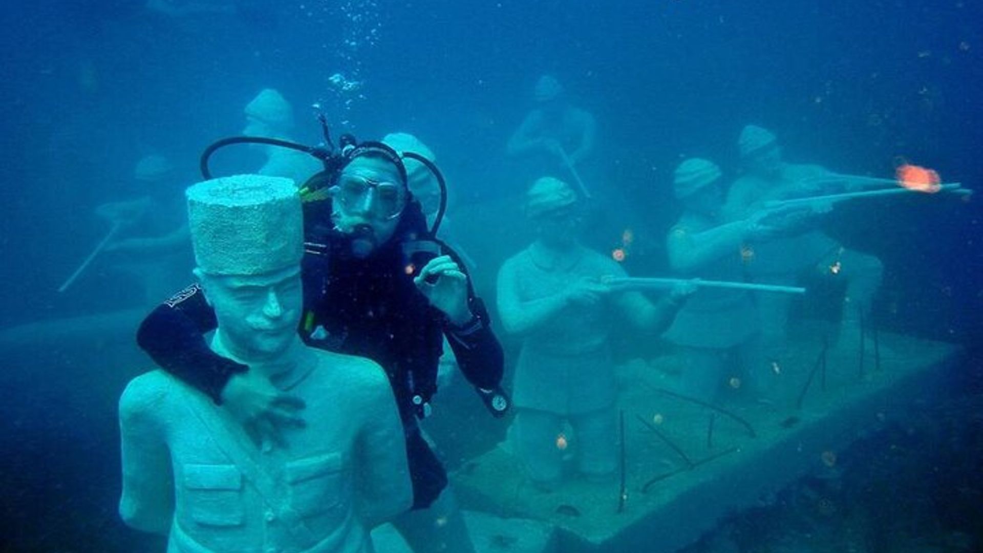 Side Scuba Diving Adventure with Lunch & Roundtrip Transfer