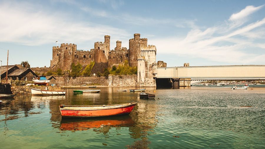 Snowdonia, North Wales and Chester small group day tour from Manchester