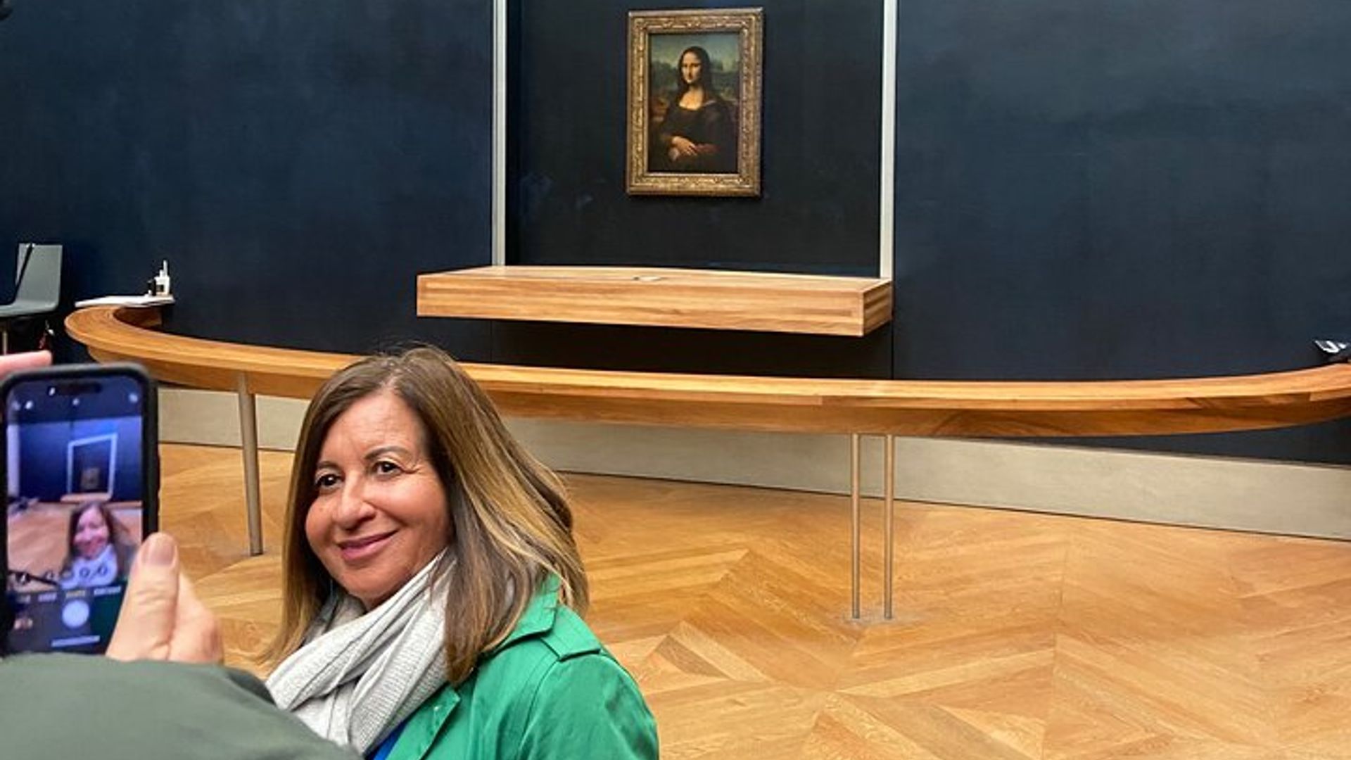 Louvre and Mona Lisa Tour with Tickets and Art Historian Guide