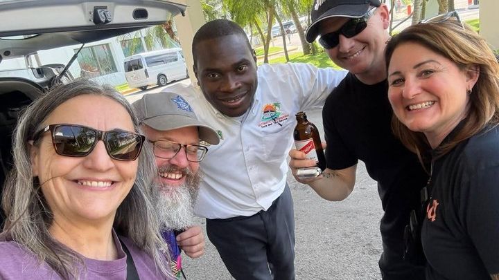 Private Airport Transfer from MBJ to Ocho Rios