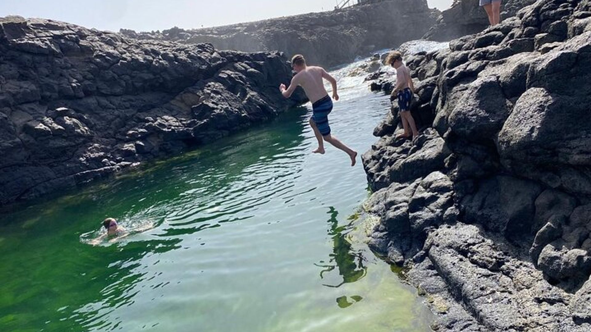 Aventure dans l'île avec des requins au départ de Santa Maria