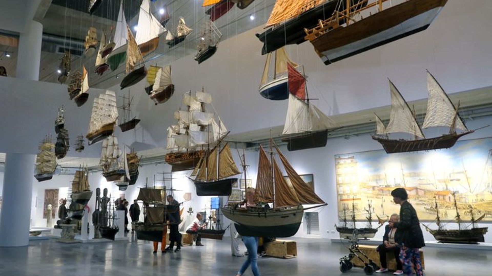 Bordeaux Pass con entrada a la Cité du Vin y billete de transporte