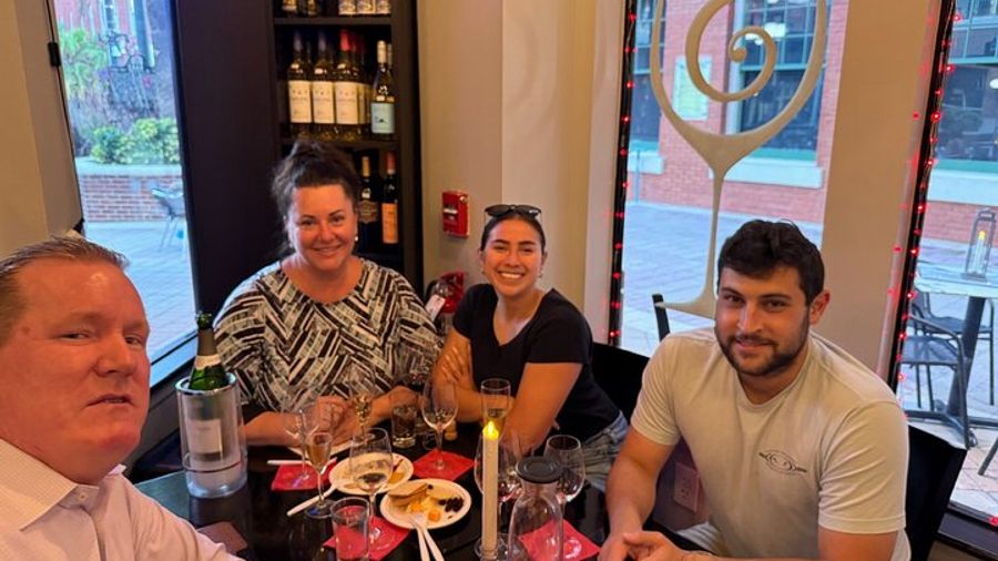 Tampa: Wine Tasting Experience in Historic Ybor