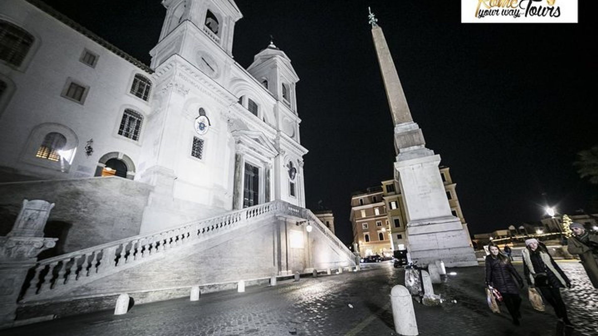 Rome Night Tour with Trevi Fountain, Navona, Spanish Steps