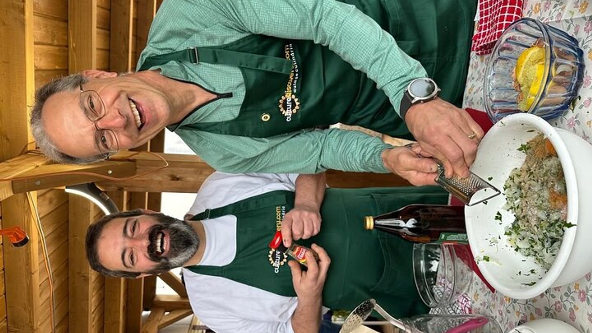 Kochkurs für portugiesische Küche mit Jorge und Isabel auf der Terrasse