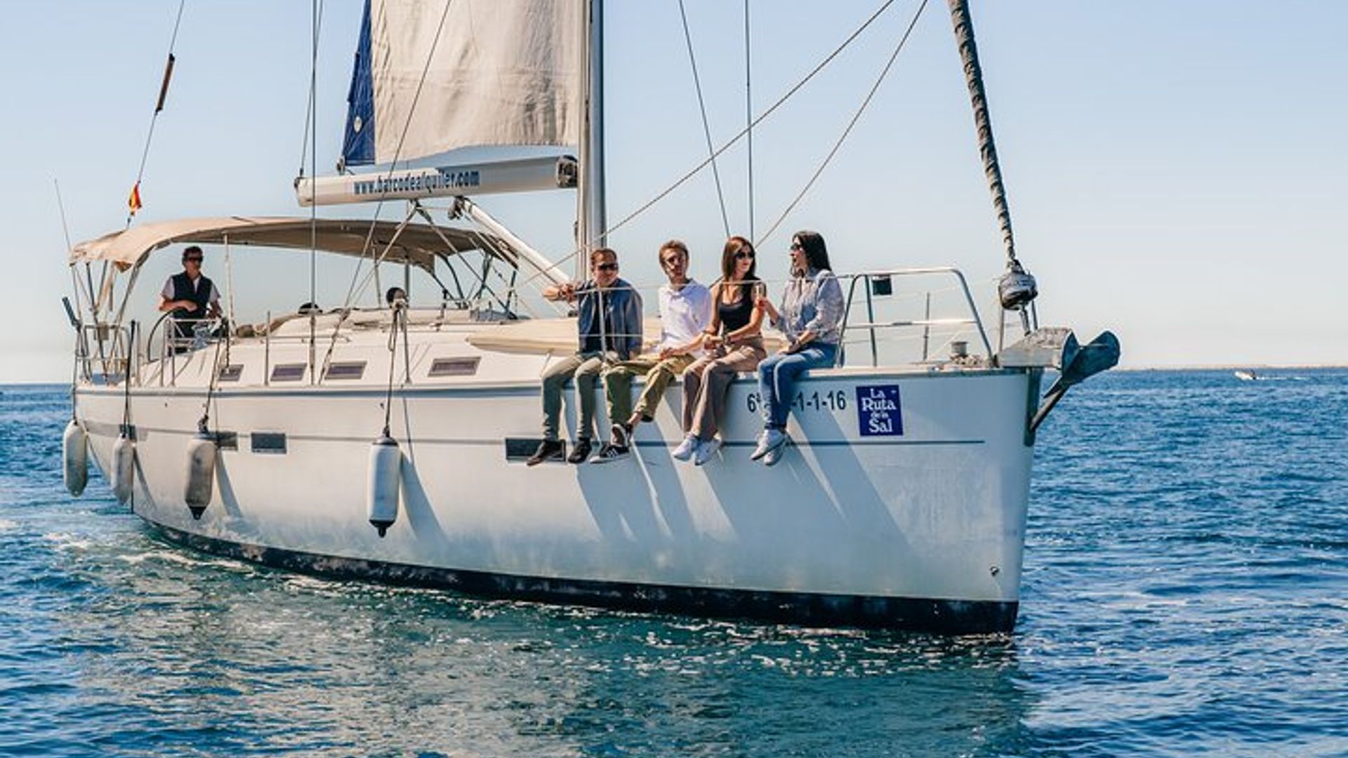 Barcelona Sailing with Drinks and Snacks