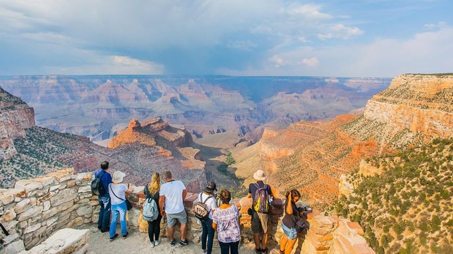 Small-Group Deluxe Grand Canyon with Sedona Day Trip