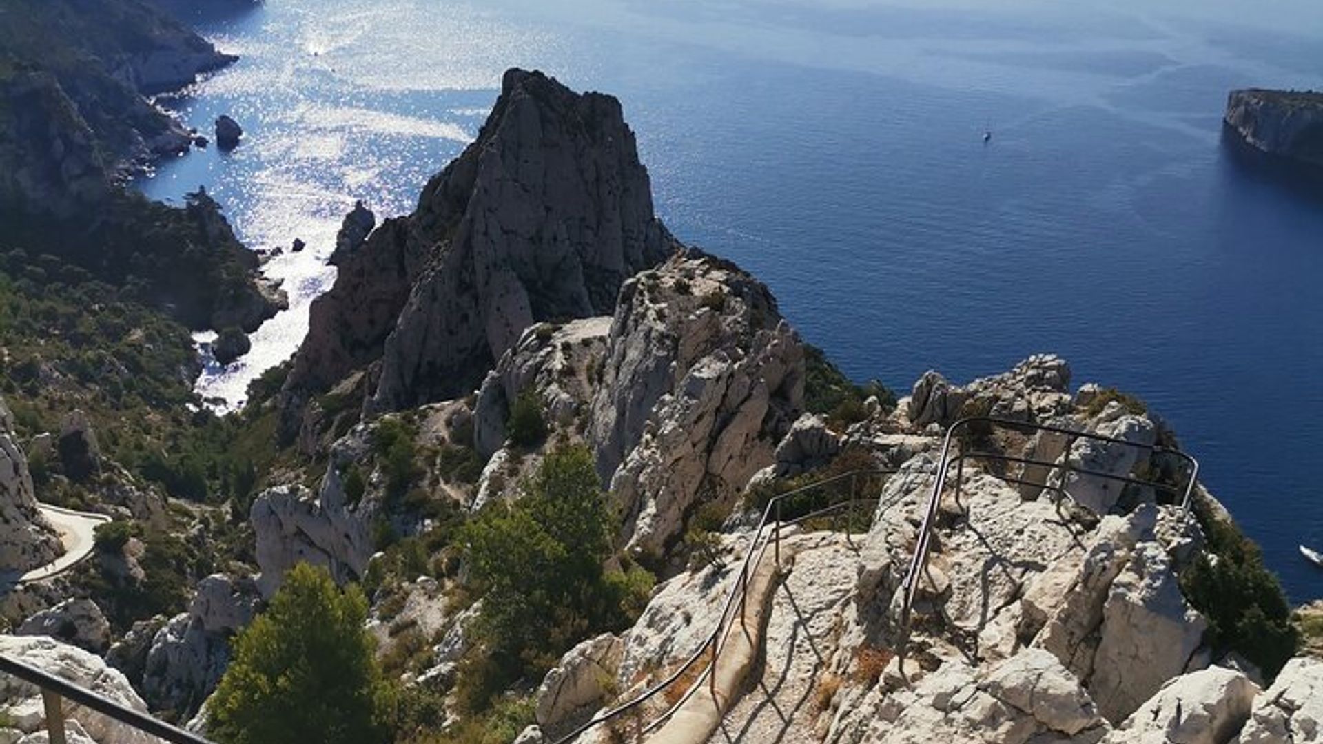 Hiking in the Calanques National park from Marseille