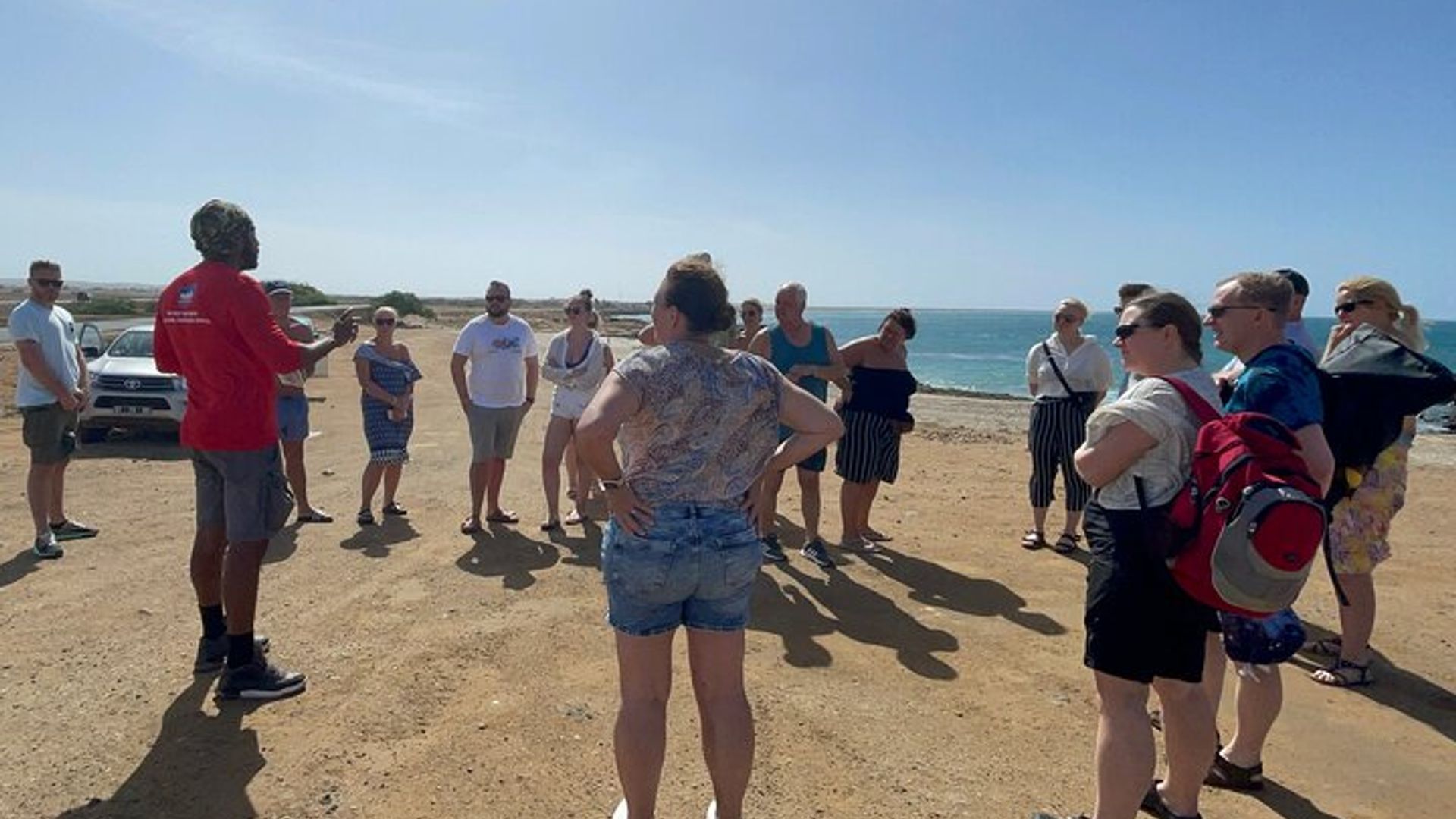 Excursión de un día completo con todo incluido en la isla de Sal (almuerzo y tasas incluidas)