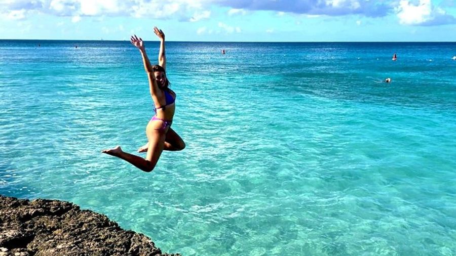 Aruba Cave Pool and Secret Beach Jeep Tour