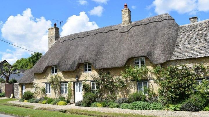 Cotswolds Villages Full-Day Small-Group Tour From Oxford