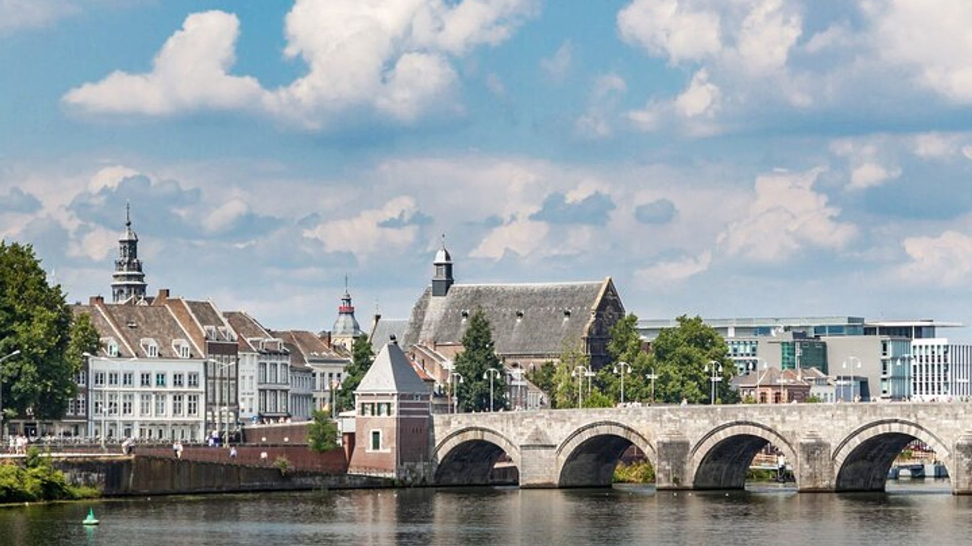 TOP Maastricht : Visite guidée privée avec votre mobile