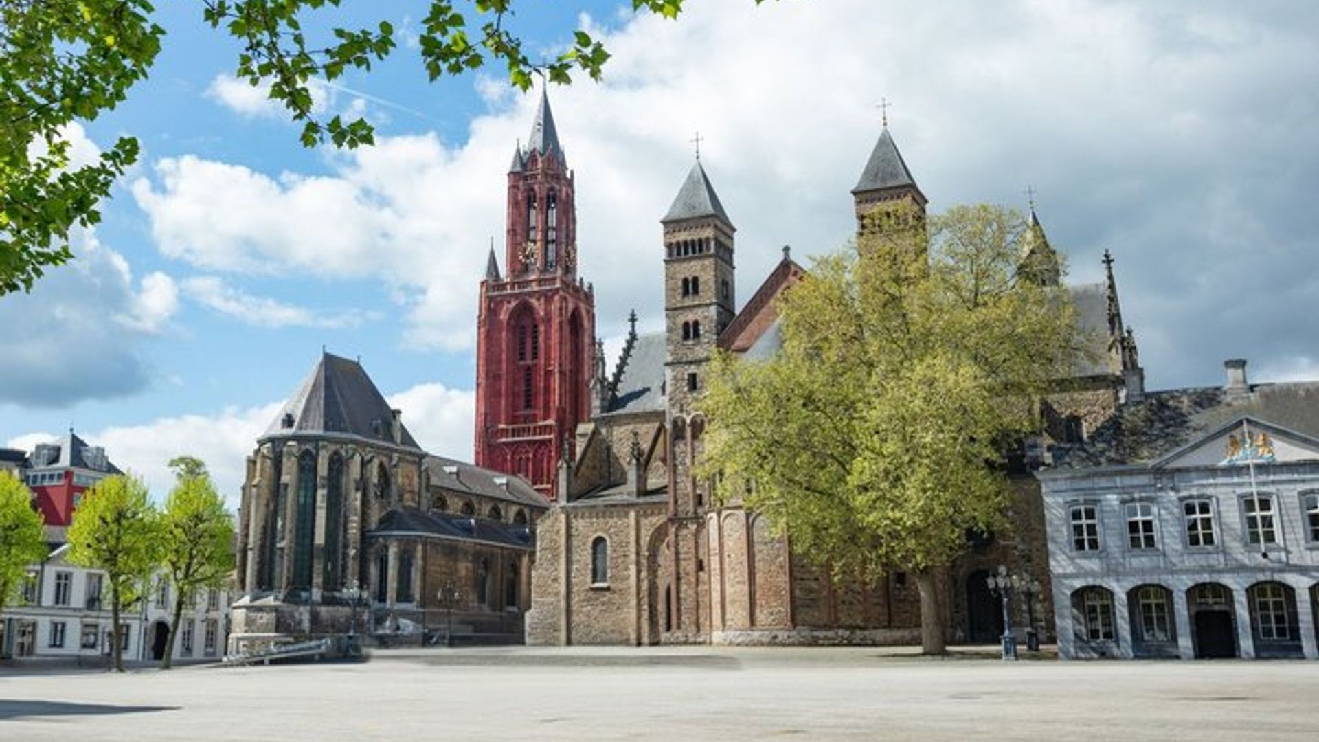 Maastricht chasse au trésor & Highlights visite à pied autonome