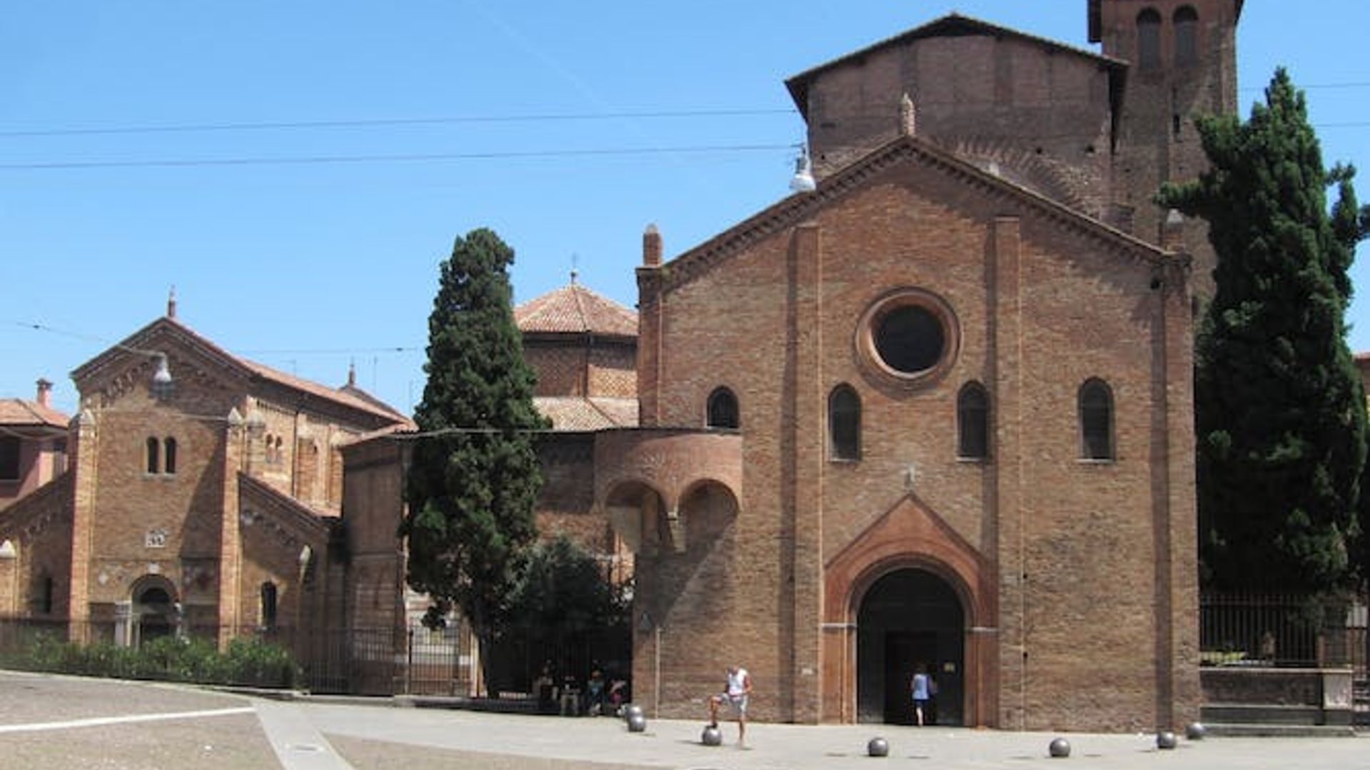 Bologna city centre walking tour