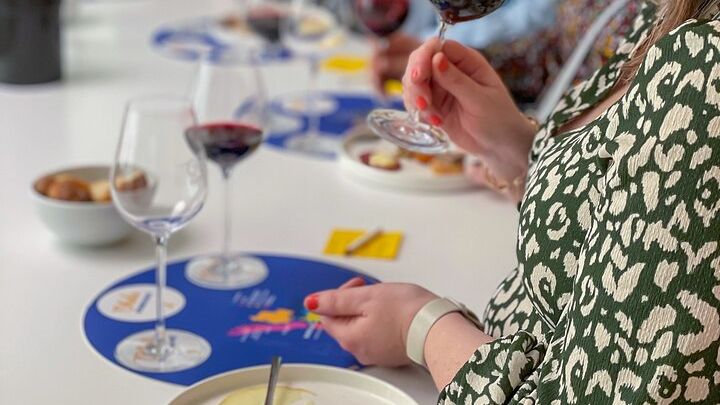 Bordeaux Wine Tasting Experience