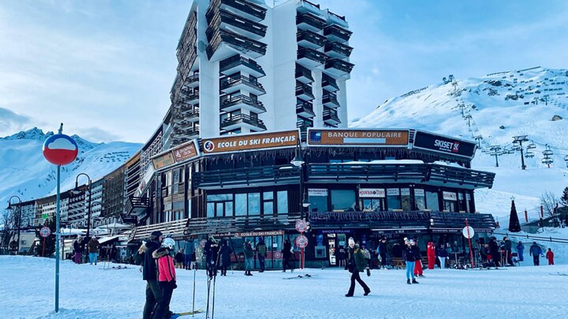 Val D' Isére or Tignes Airport Transfer to Geneva