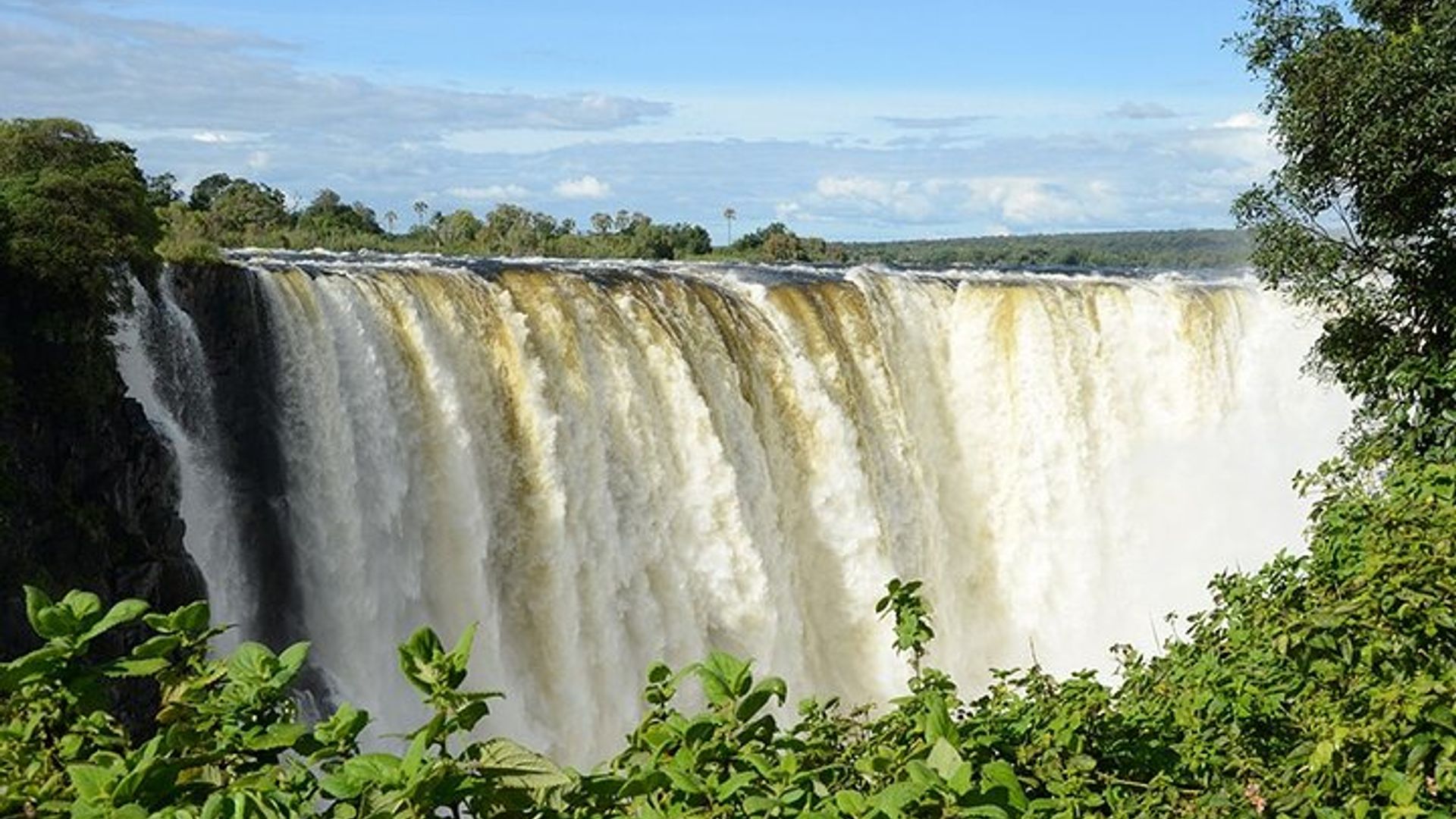 Private Guided Tour Of The Victoria Falls or Sunrise Tour