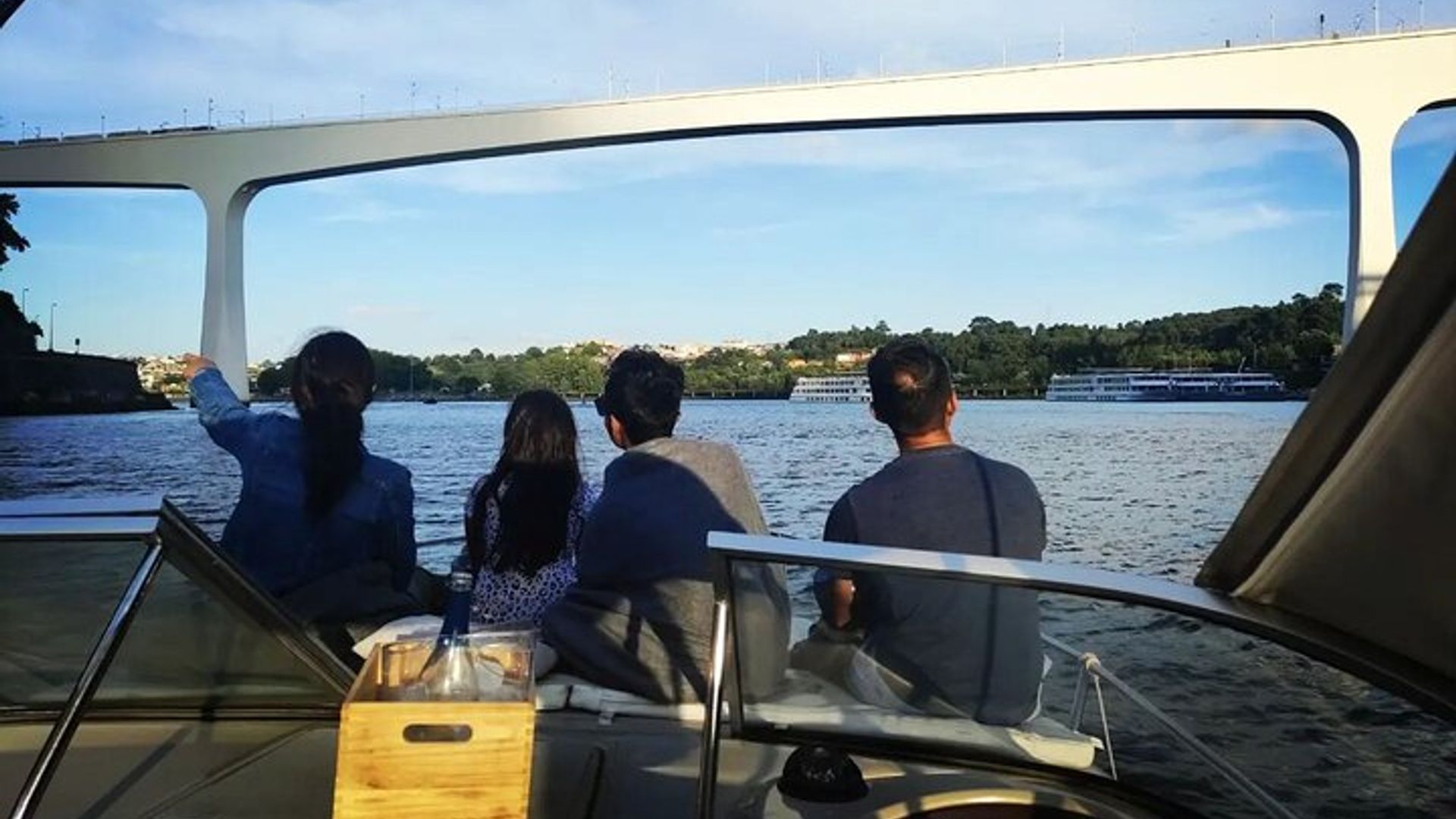Visite privée 1h : Foz, Ribeira et Pte. D.luis, prix de groupe jusqu'à 6px