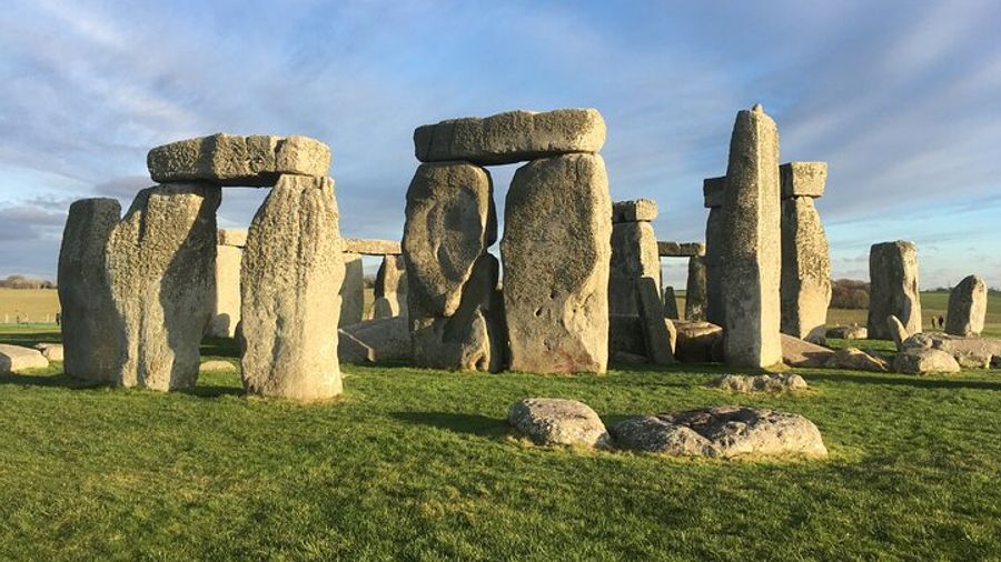 Bath BA1 1LN to Stonehenge Half-Day Small-Group Tour