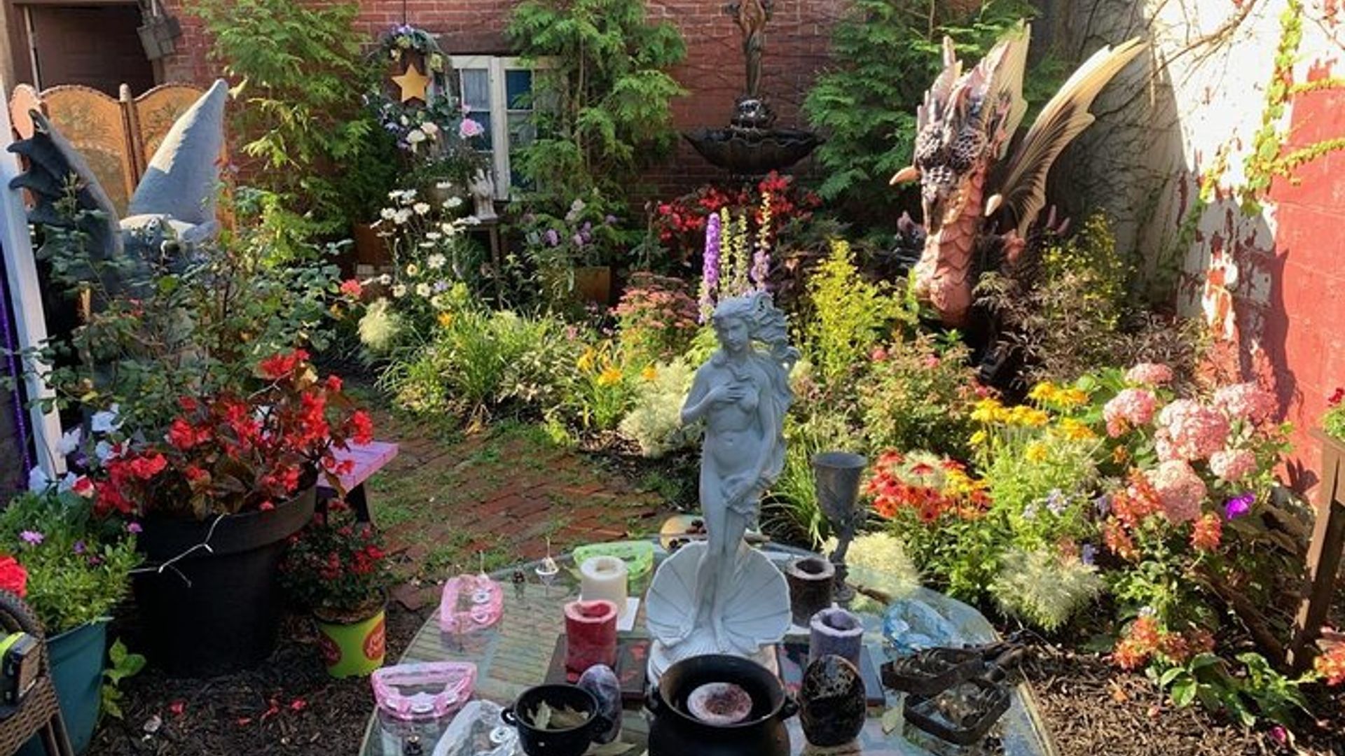 Salem Witch Walking Tour Led by a Practicing Witch