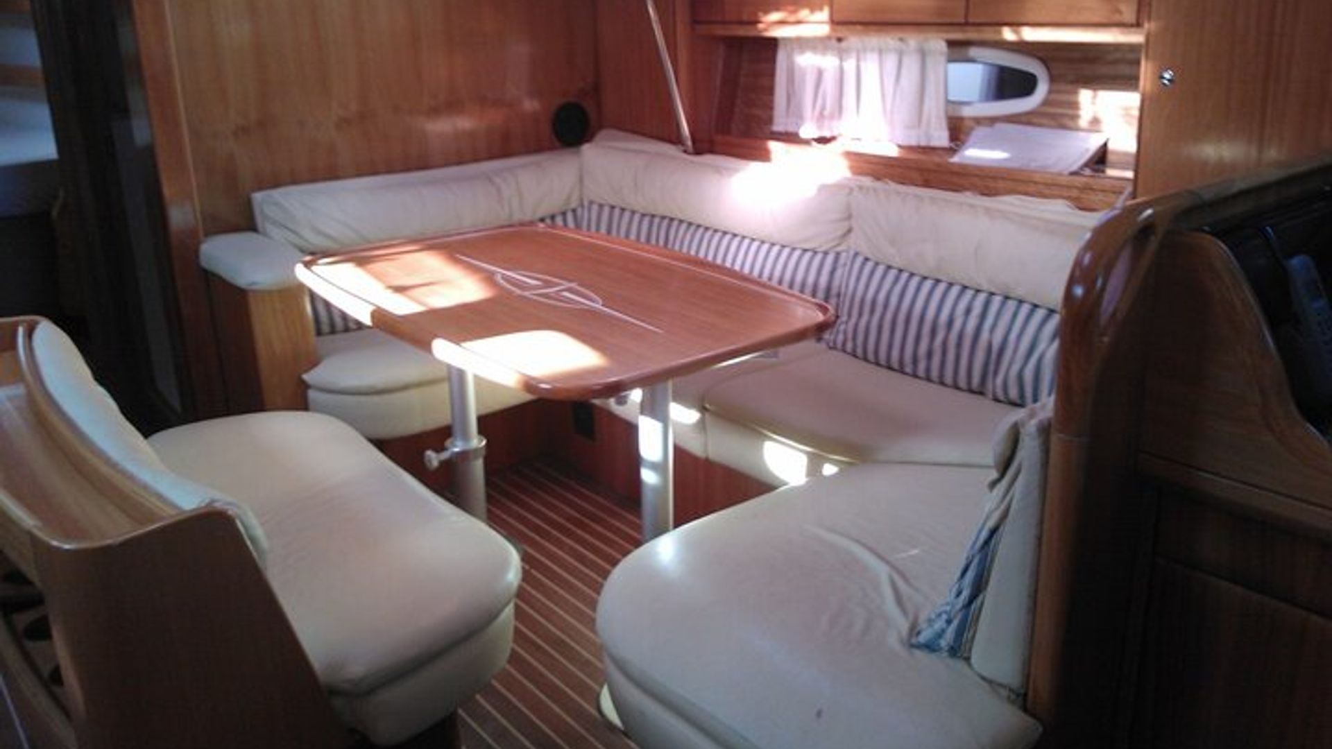 Sailing ship from Porto San Paolo (S.Teodoro-Olbia) to Tavolara, Molara