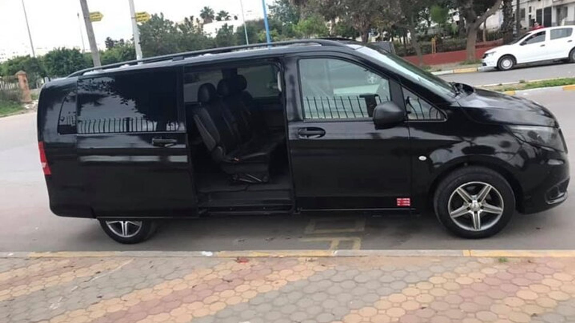 Marrakech TAXI Airport private transfer