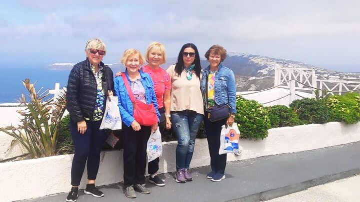 Santorini: Private, Custom 3-7 Hour Sightseeing Tour
