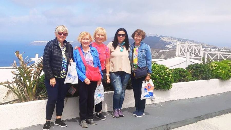 Santorini: Private, Custom 3-7 Hour Sightseeing Tour