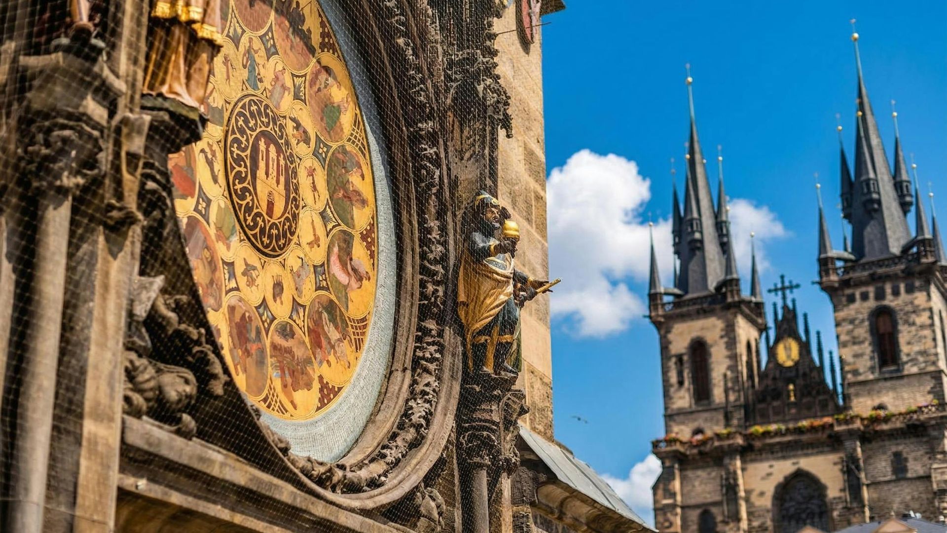 Prague walking tour with admission to the Astronomical Clock Tower