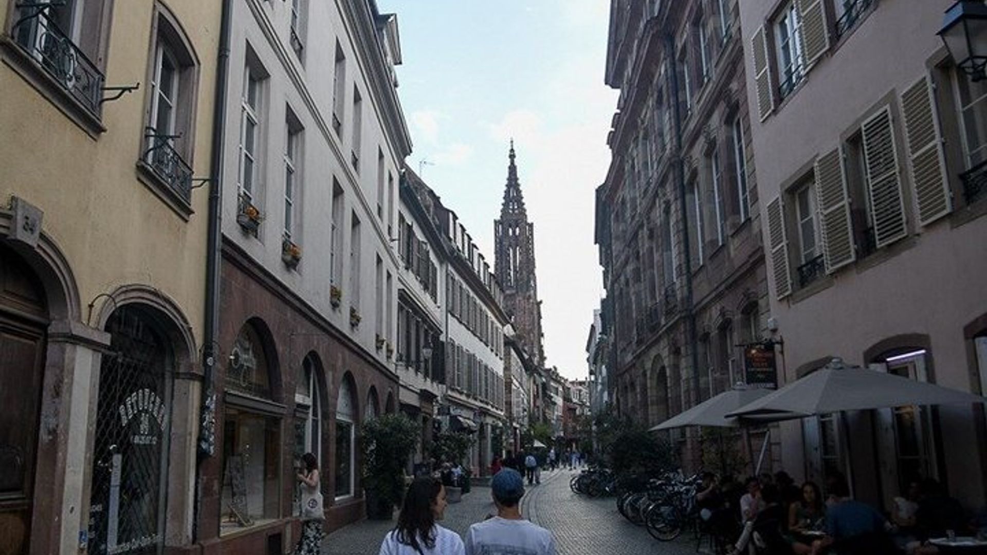 Evening Photoshoot: A Shoot in Strasbourg's Most Beautiful Spots