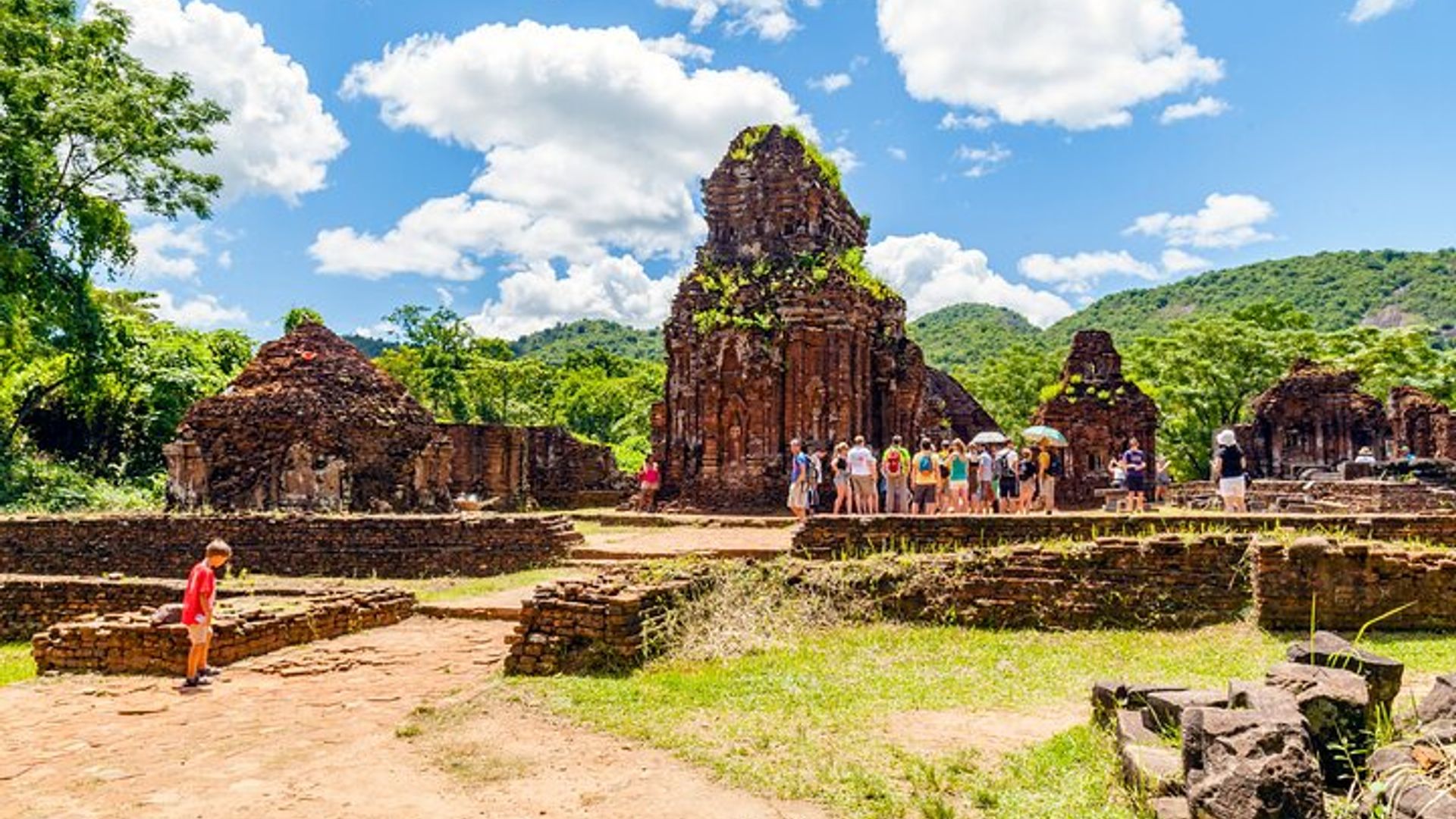 Hoi An/Da Nang : Golden Bridge , My Son Sanctuary&Marble Mountains