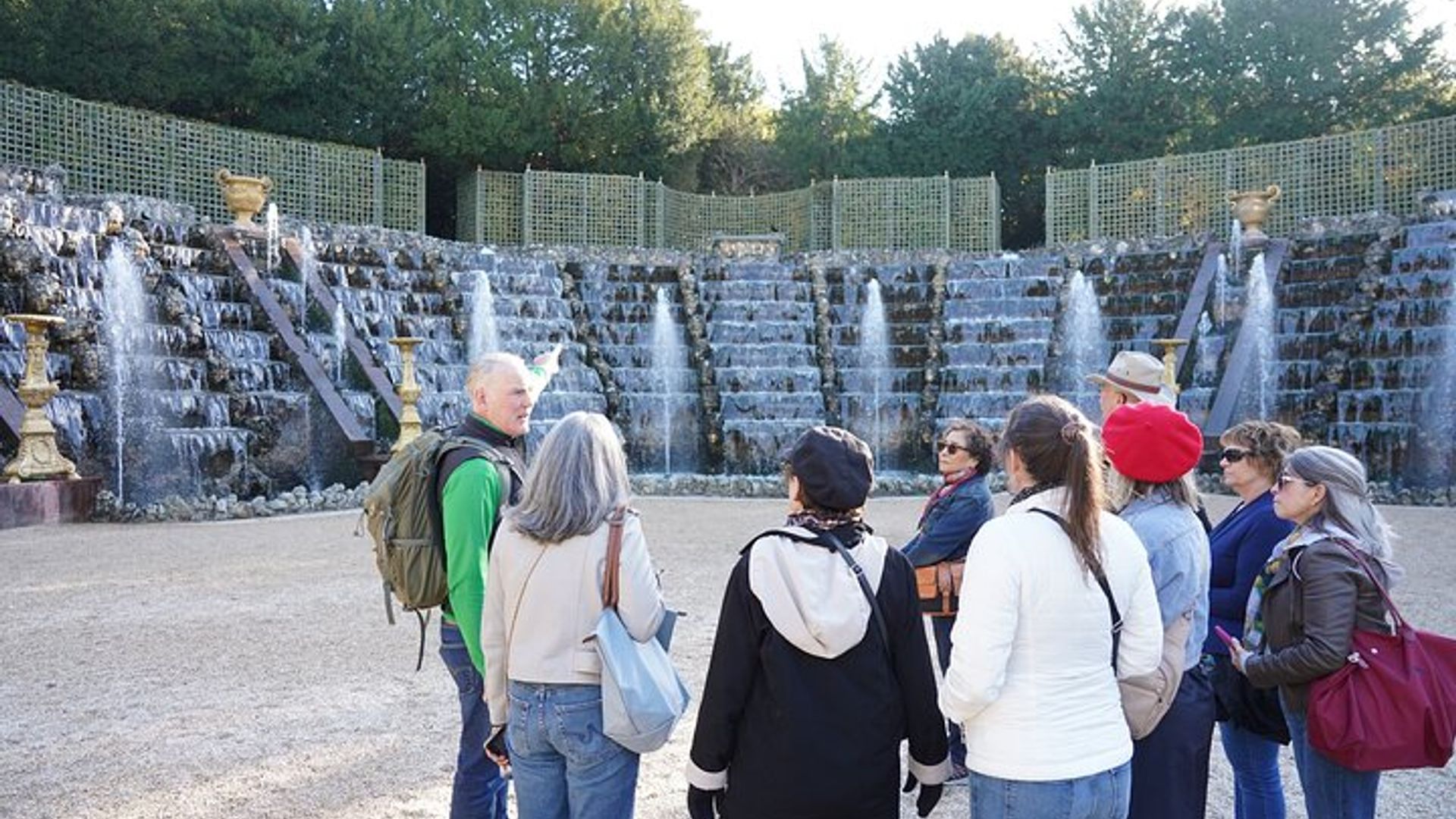Versalles, Jardines y Caseríos: Tour guiado de un día completo para grupos pequeños
