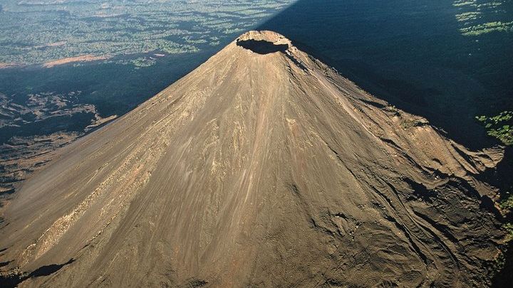 San Salvador Full-Day Colonial Route and Volcanoes Tour
