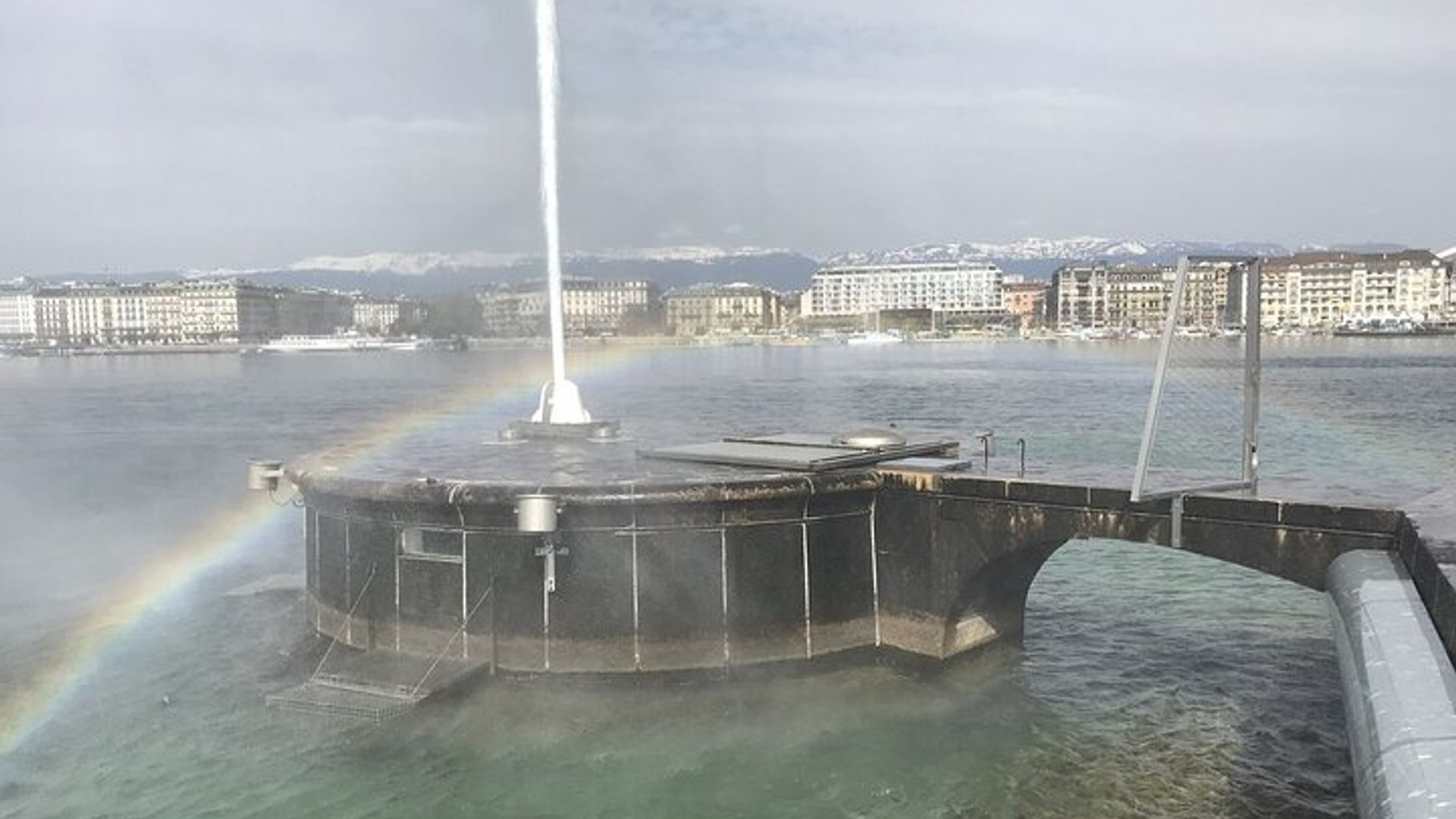 El Jet d'Eau de Ginebra: una visita guiada al icono de la ciudad