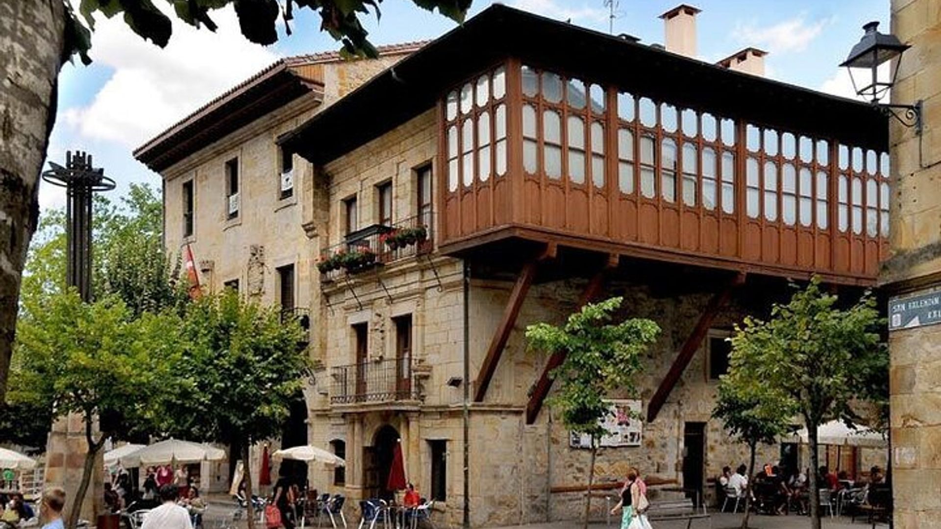Bizkaia Tour Privado Visitando Pueblos, Bosques y Valles