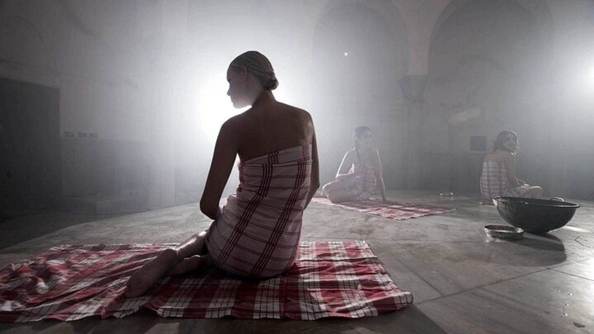Side Turkish Bath with Full Body Aloe Vera Massage & Transfer