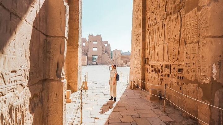Nile Cruise Magic 4 Days Aswan to Luxor & Abu Simbel. Balloon