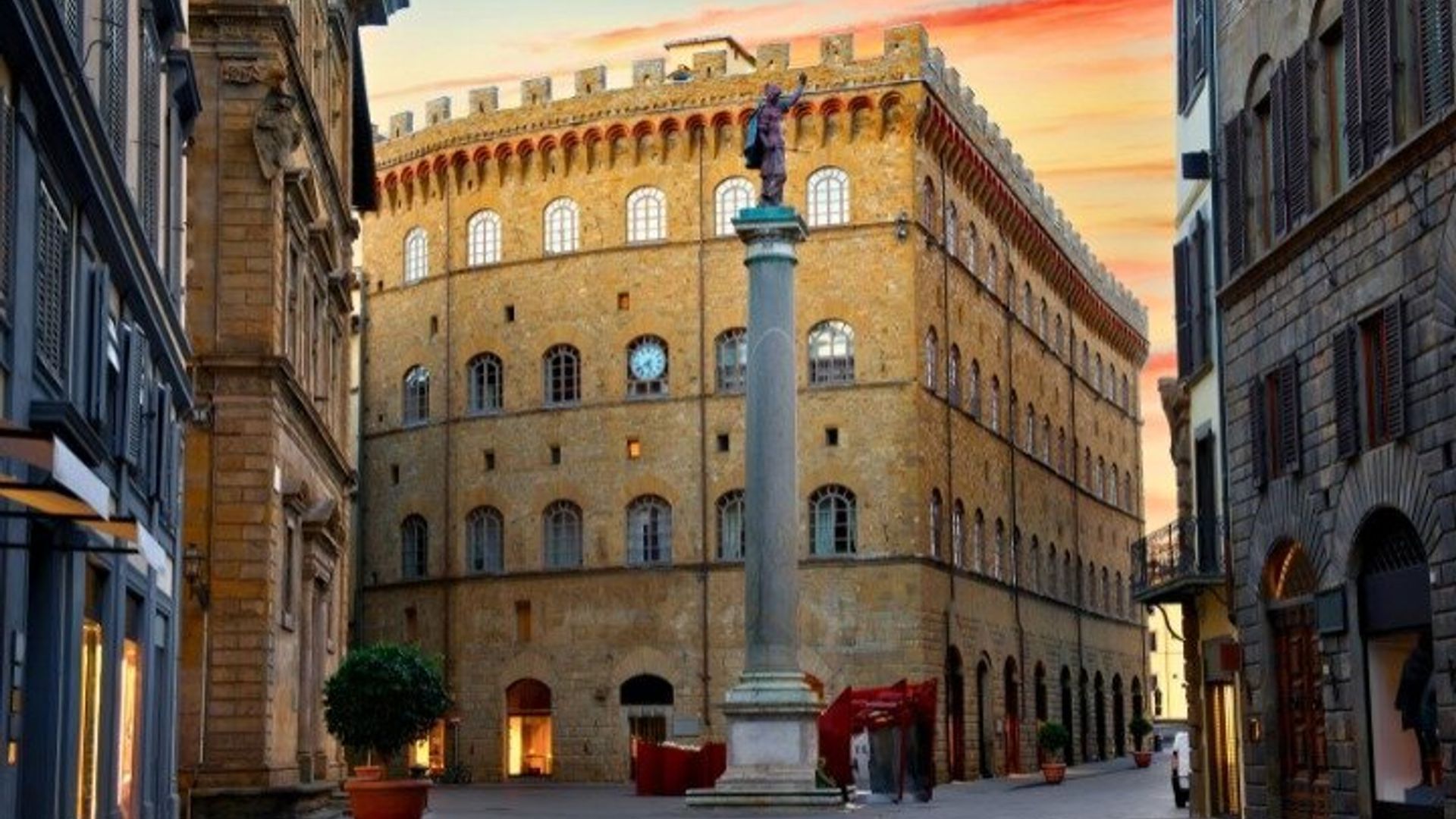 Florence Dark Mysteries and Legends Self Guided Walking Tour
