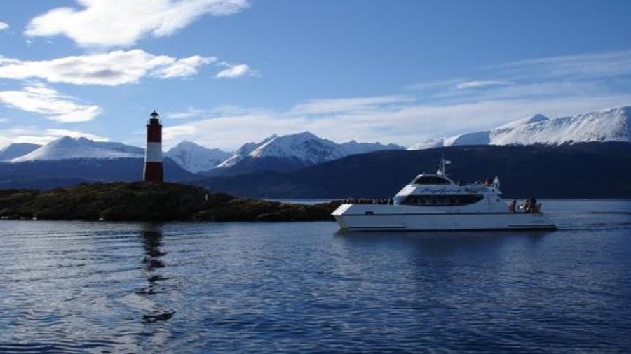Beagle Channel and Sea Lions Island Catamaran Cruise