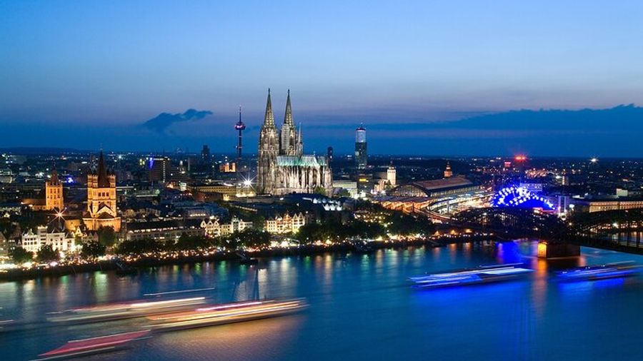 Cologne Walking Tour with a Private Guide