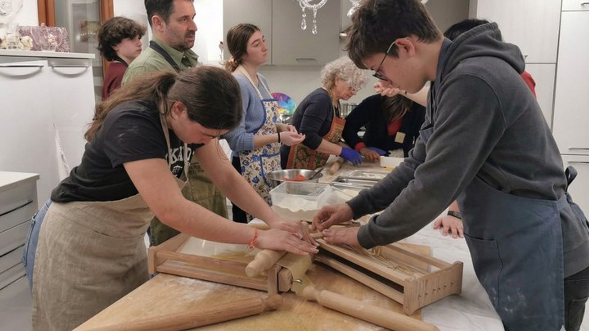 Express Venice Cooking Class: Fresh Pasta, Tiramisù & Wine