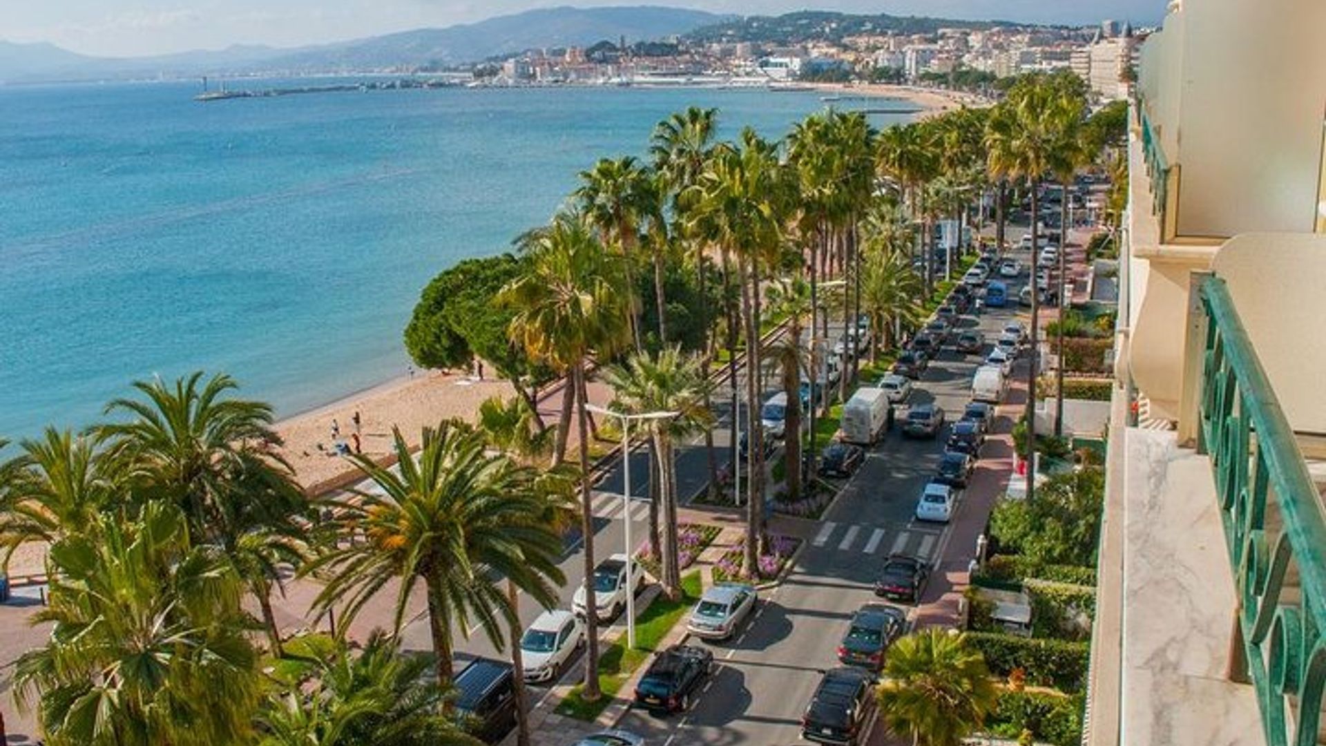 Traslado privado en coche: aeropuerto de Marsella desde o hacia Niza / Cannes